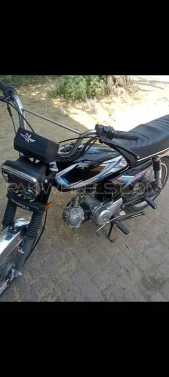 کراؤن CR 70 HD Plus 2015 for Sale Image-1