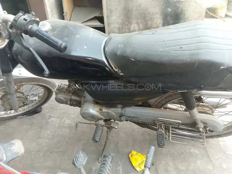 Honda CD 70 2010 for Sale Image-1