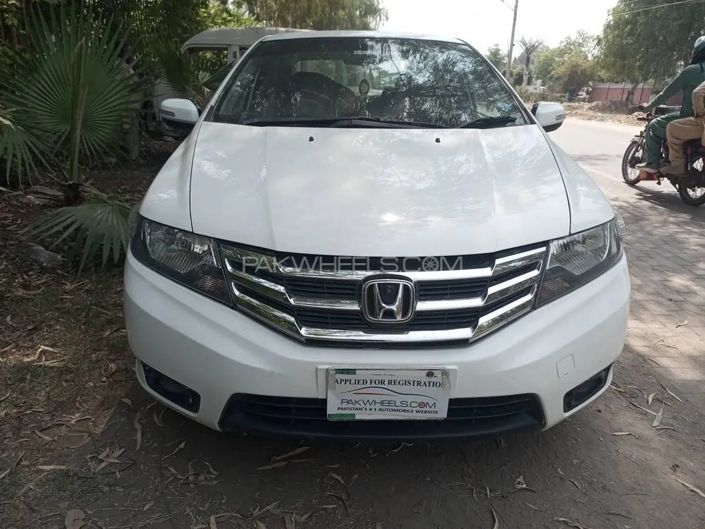 Honda City 2016 for Sale in Faisalabad Image-1