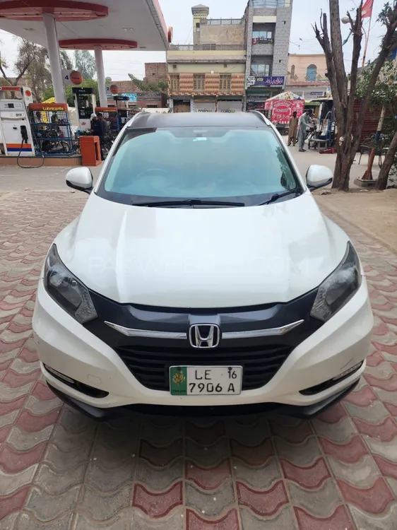 Honda HR-V 2016 for Sale in Lahore Image-1