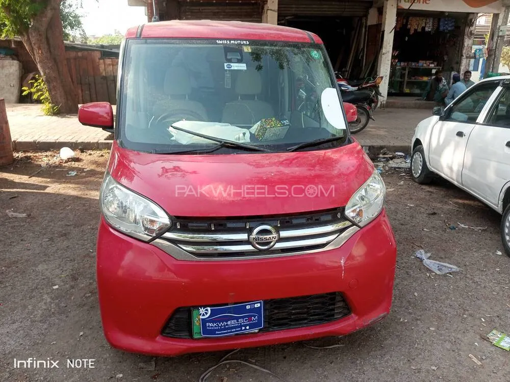 نسان Dayz Roox 2014 for Sale in اسلام آباد Image-1
