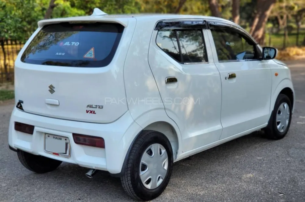 Suzuki Alto 2023 for Sale in Lahore Image-1