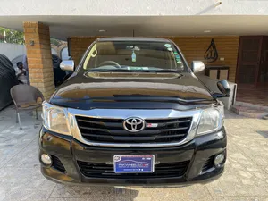 Toyota Hilux Vigo Champ G 2013 for Sale