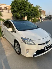 Toyota Prius S LED Edition 1.8 2012 for Sale