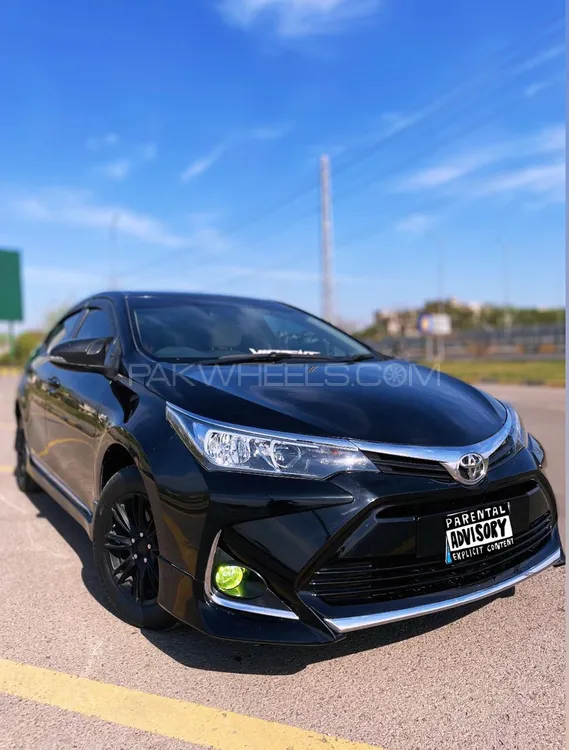Toyota Corolla 2015 for Sale in Islamabad Image-1
