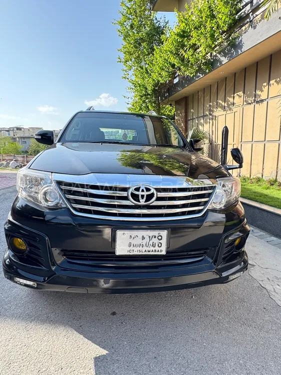 Toyota Fortuner 2016 for Sale in Islamabad Image-1