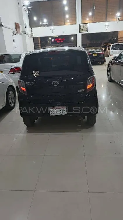 Toyota Pixis Epoch 2013 for Sale in Karachi Image-1