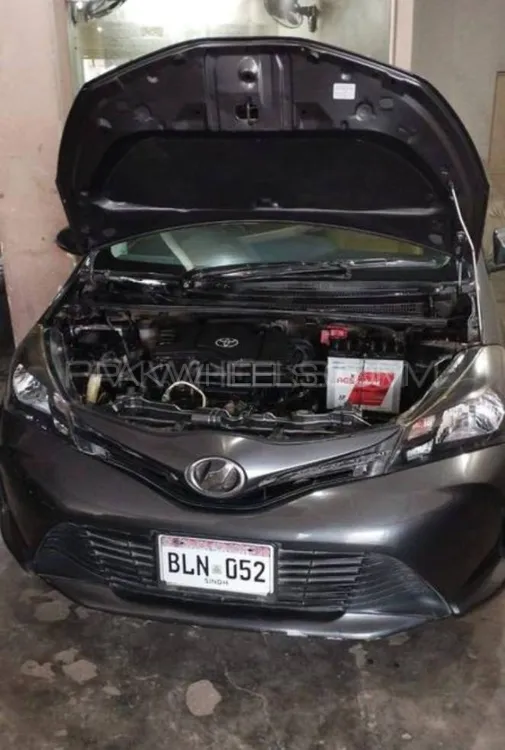 Toyota Vitz 2018 for Sale in Sukkur Image-1