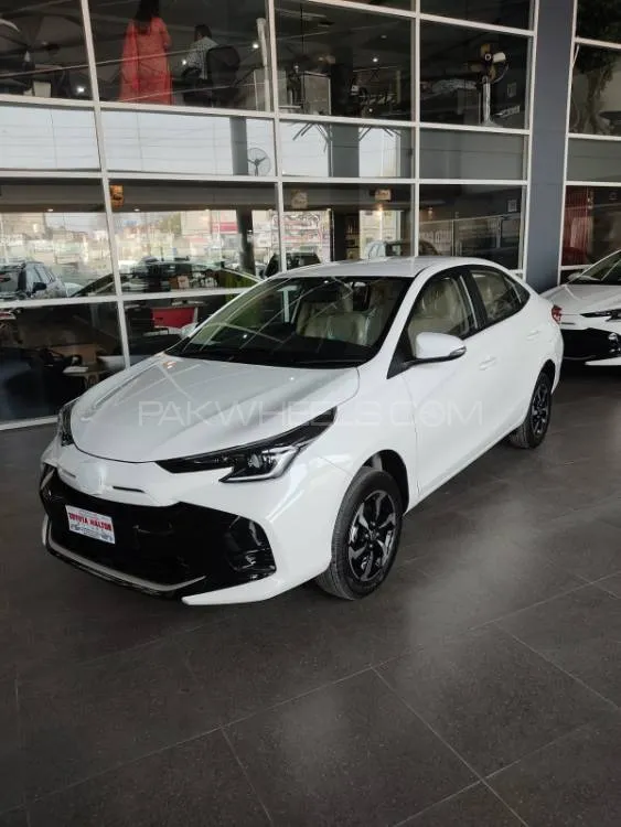 Toyota Yaris Sedan 2025 for Sale in Lahore Image-1