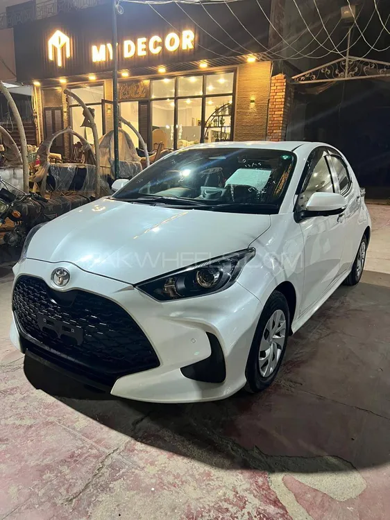 Toyota Yaris Hatchback 2024 for Sale in Hyderabad Image-1