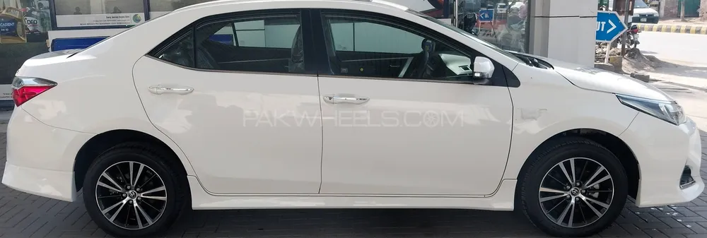 Toyota Corolla 2023 for Sale in Multan Toyota Corolla 2023 for Sale in Multan Image-6