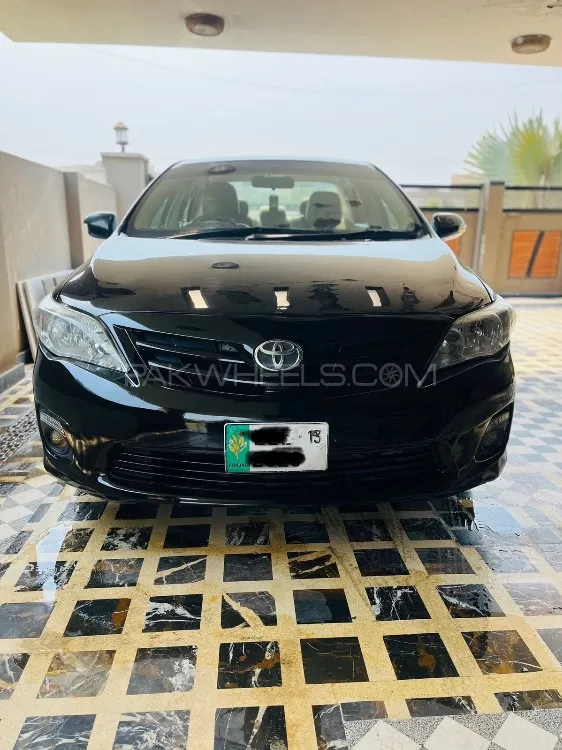 Toyota Corolla 2013 for Sale in Islamabad Image-1