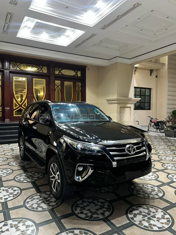Toyota Fortuner 2020 for Sale in Gujrat Image-1