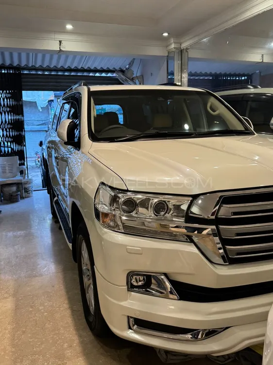 Toyota Land Cruiser 2019 for Sale in Islamabad Image-1