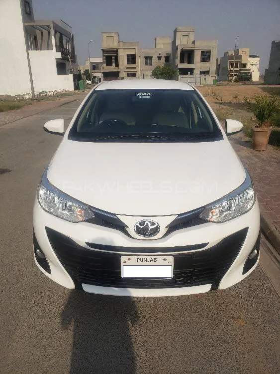 Toyota Yaris Sedan 2022 for Sale in Lahore Image-1