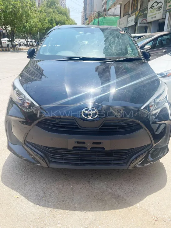 Toyota Yaris Hatchback 2020 for Sale in Karachi Image-1