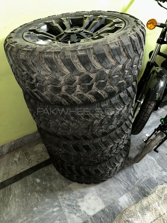 Used Tyres and Wheel Alloy Rims Image-1