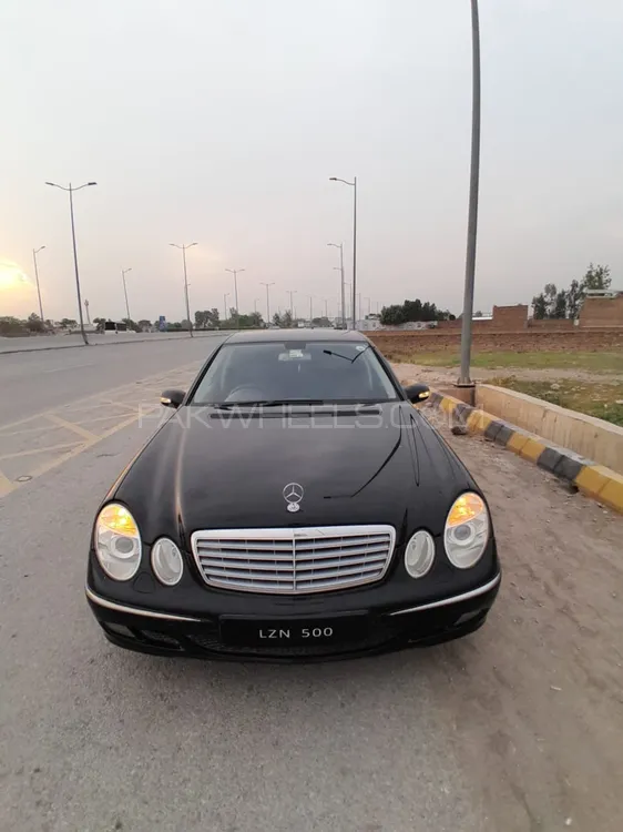 مرسڈیز بینز ای کلاس 2004 for Sale in پشاور Image-1