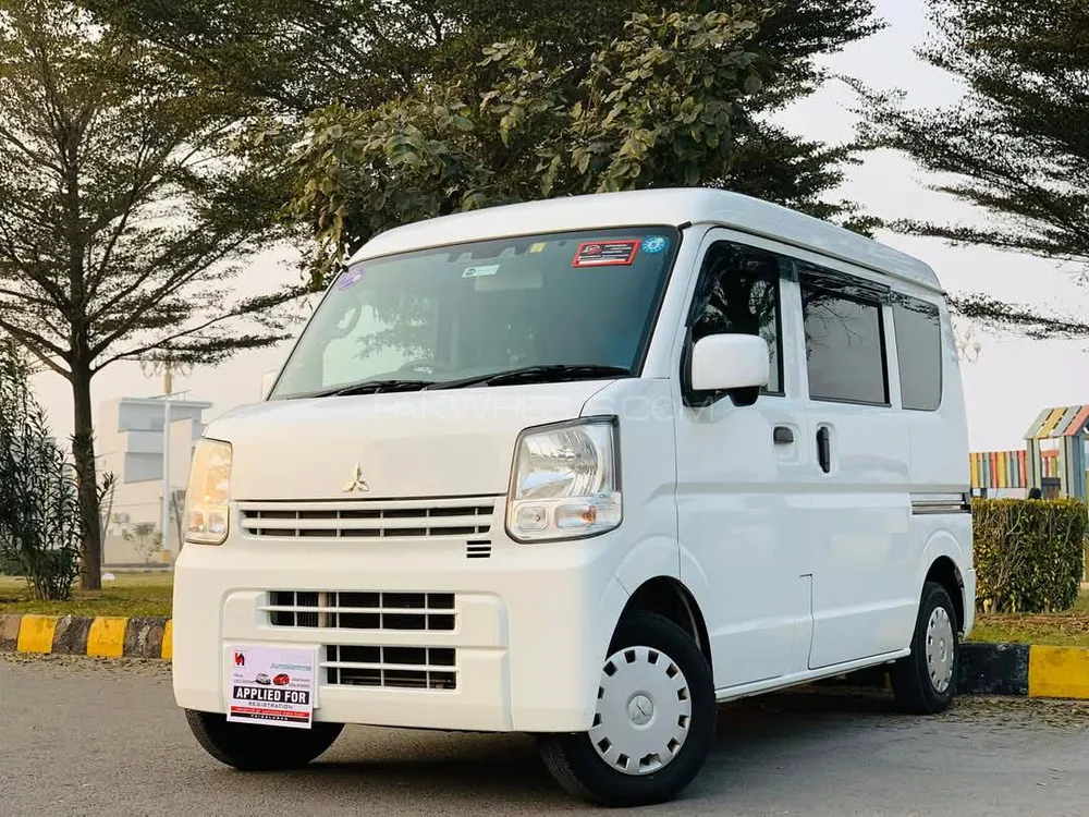 مٹسوبیشی منی کیب 2019 for Sale in فیصل آباد Image-1