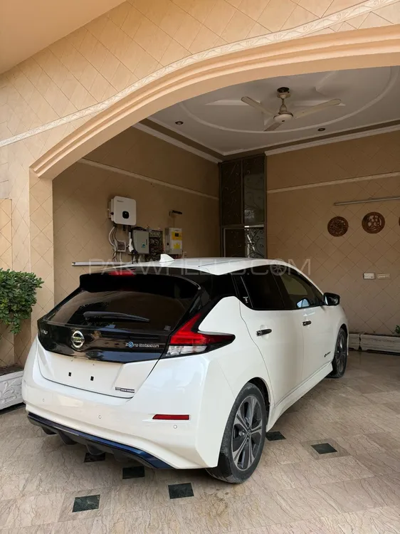 Nissan Leaf 2020 for Sale in Lahore Image-1