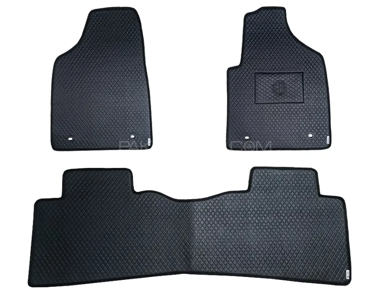 Suzuki Alto China Rexine Floor Mat 3PCS - Model 2014-2019 Suzuki Alto China Rexine Floor Mat 3PCS - Model 2014-2019 Image-4