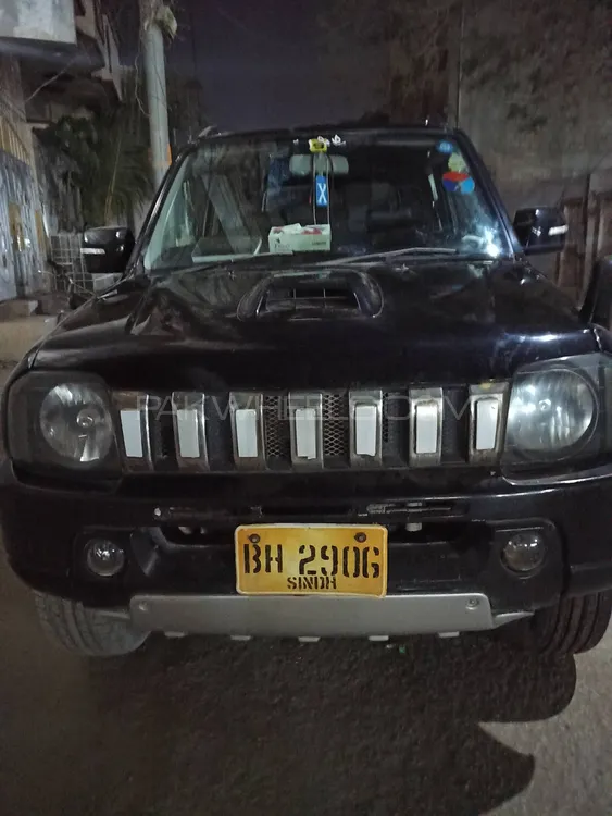 Suzuki Jimny 2010 for Sale in Karachi Image-1