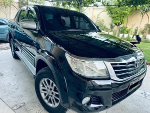 Toyota Hilux Vigo Champ TRD Sportivo  2016 for Sale