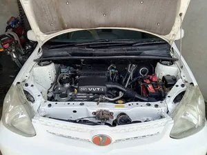 Toyota Platz 2004 for Sale