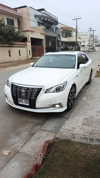Toyota Crown 2013 for Sale in Faisalabad Image-1