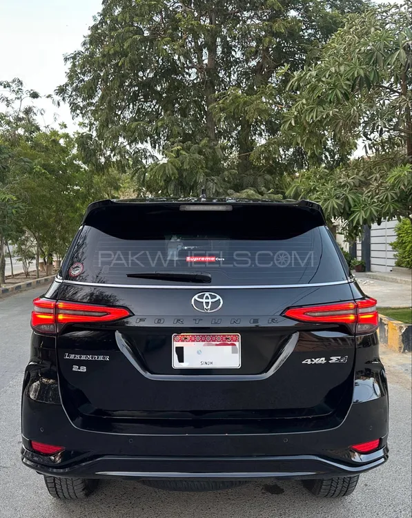 Toyota Fortuner 2022 for Sale in Karachi Image-1