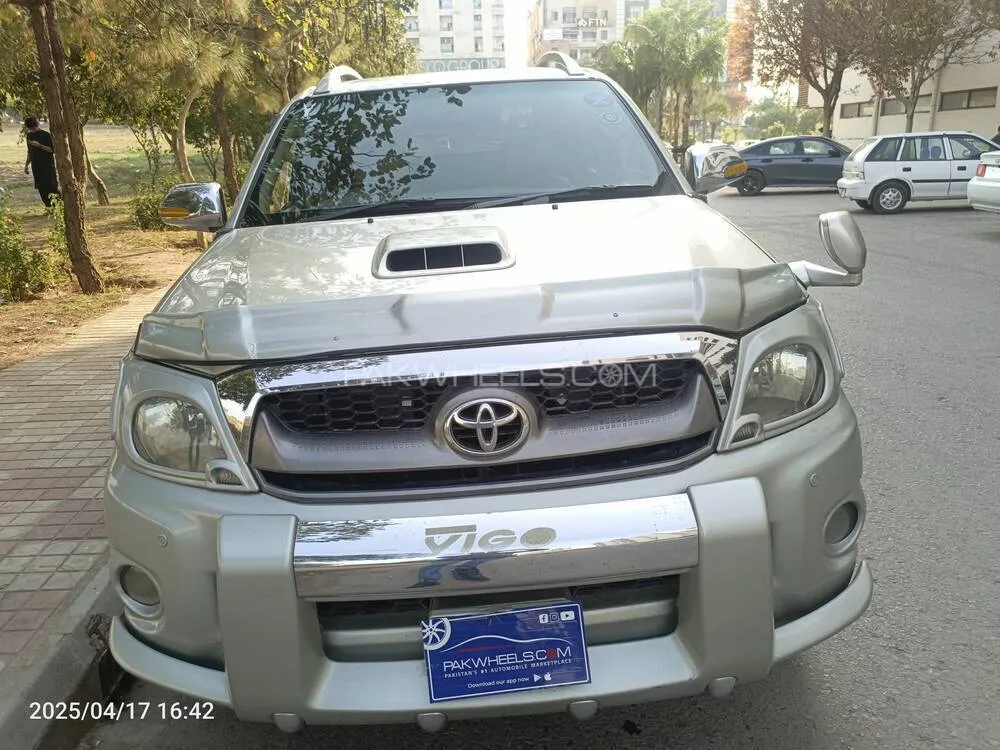 Toyota Hilux 2009 for Sale in Islamabad Image-1
