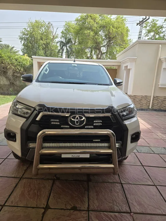 Toyota Hilux 2022 for Sale in Bahawalpur Toyota Hilux 2022 for Sale in Bahawalpur Image-16