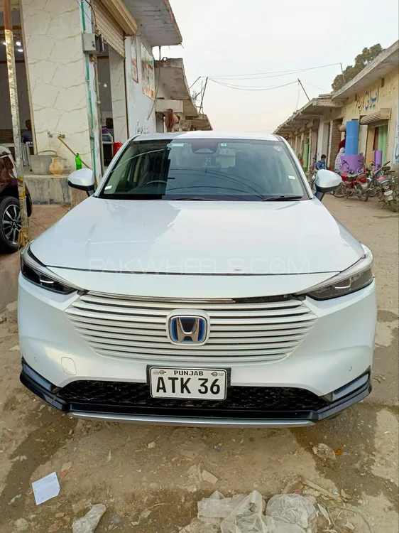 Honda Vezel 2021 for Sale in Swabi Image-1