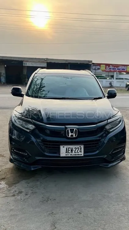 Honda Vezel 2014 for Sale in Sargodha Image-1