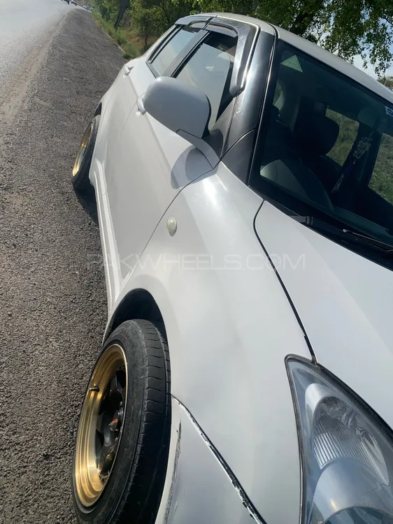Suzuki Swift 2013 for Sale in Islamabad Image-1