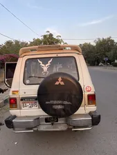 Mitsubishi Pajero 1987 for Sale