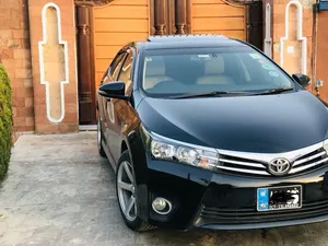 Toyota Corolla Altis Grande CVT-i 1.8 2016 for Sale
