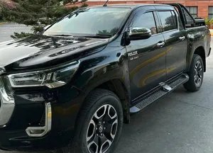 Toyota Hilux Revo V Automatic 2.8 2022 for Sale