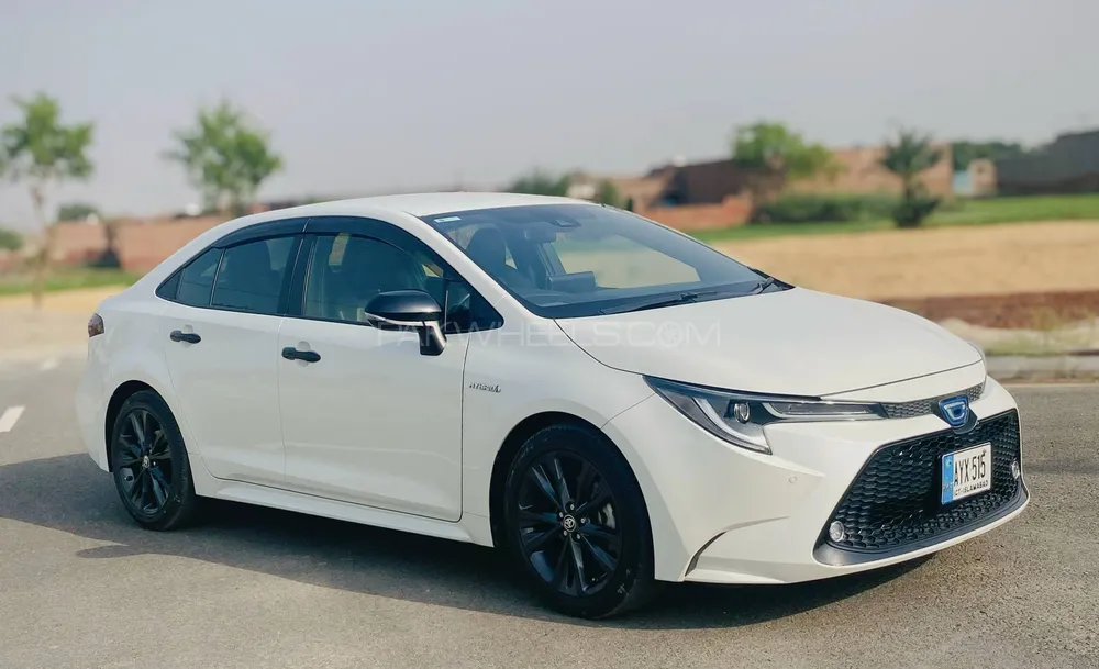 Toyota Corolla 2019 for Sale in Faisalabad Image-1