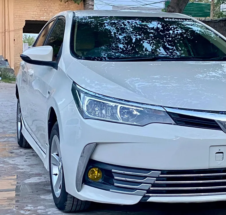 Toyota Corolla 2018 for Sale in Gujrat Image-1