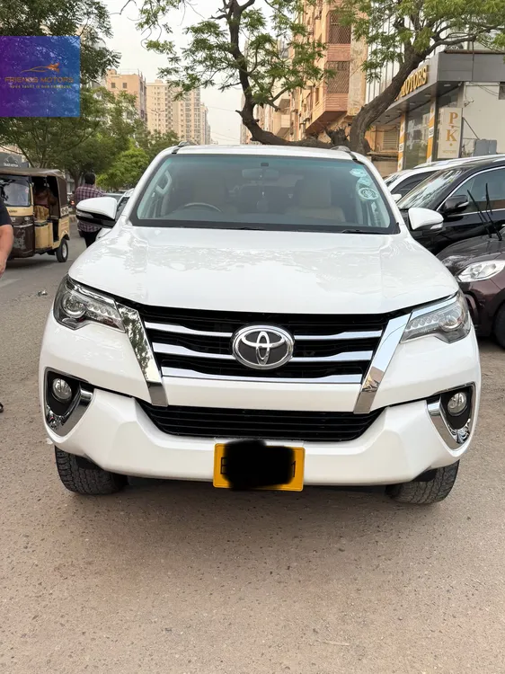 Toyota Fortuner 2017 for Sale in Karachi Image-1