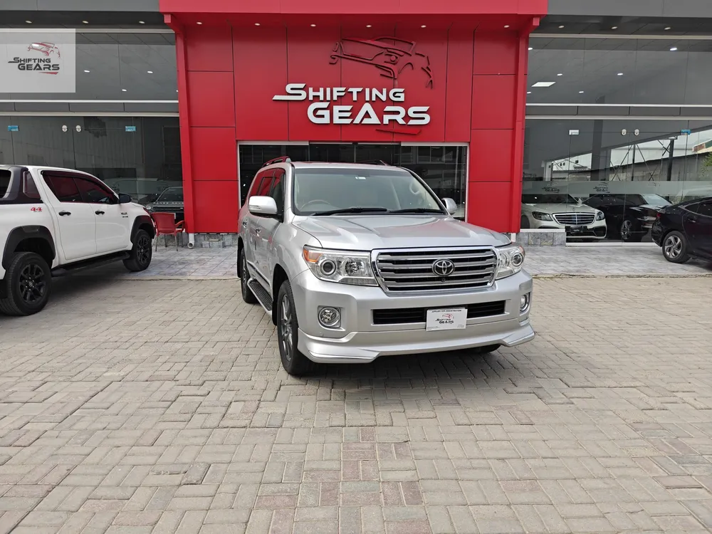 Toyota Land Cruiser 2013 for Sale in Islamabad Image-1