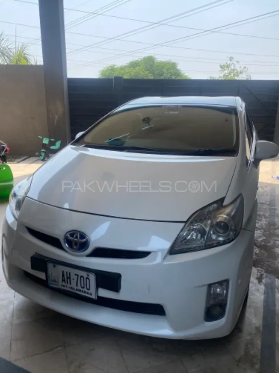 Toyota Prius 2010 for Sale in Faisalabad Image-1