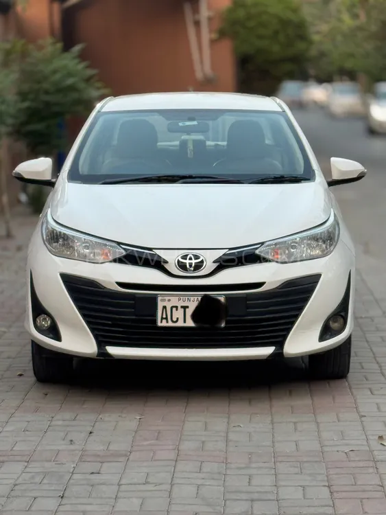 ٹویوٹا یارس سیڈان 2021 for Sale in لاہور Image-1