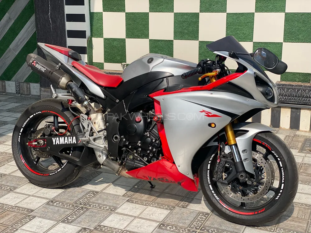 Yamaha YZF-R1 2009 for Sale Image-1