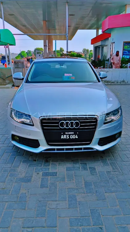 Audi A4 2009 for Sale in Lahore Image-1