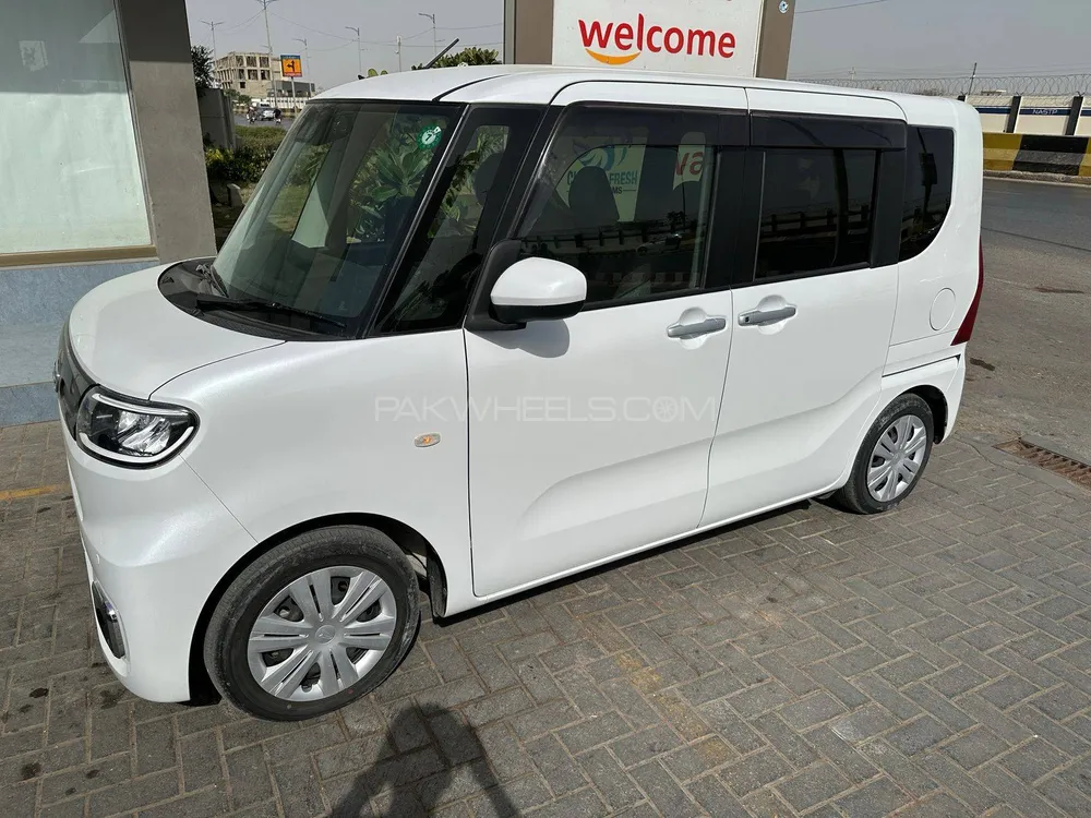 Daihatsu Tanto 2021 for Sale in Karachi Image-1