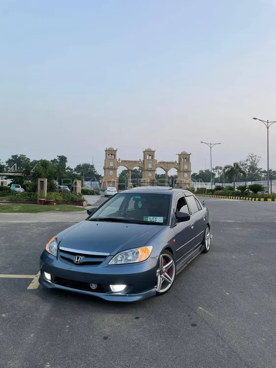 Honda Civic 2004 for Sale in Lahore Image-1
