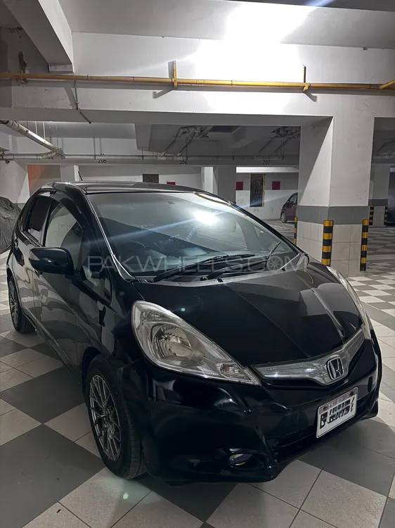 Honda Fit 2011 for Sale in Karachi Image-1