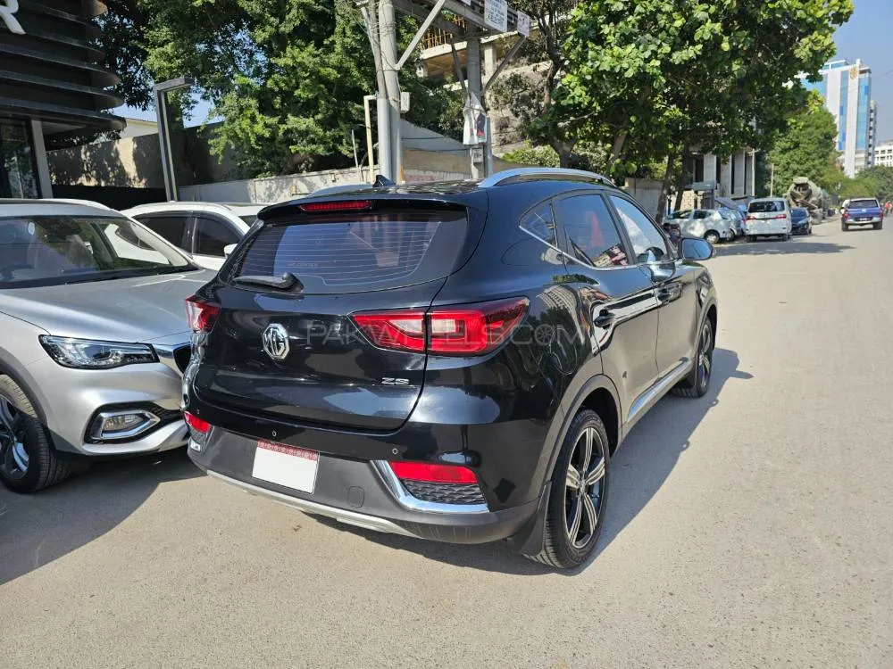 MG ZS 2022 for Sale in Karachi Image-1